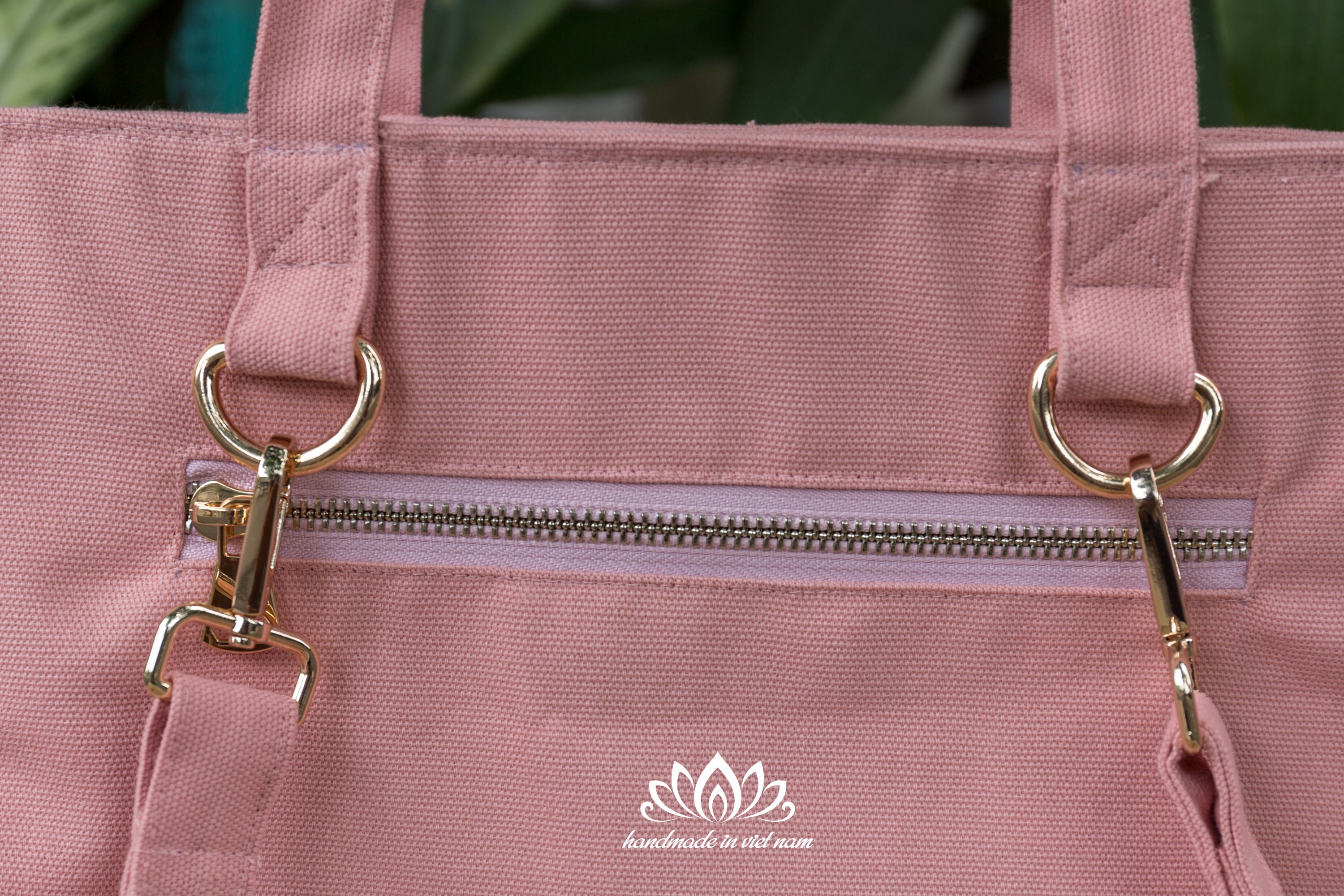 Hand Embroidered Daisy Convertible Backpack Tote | Lotus Vietnam