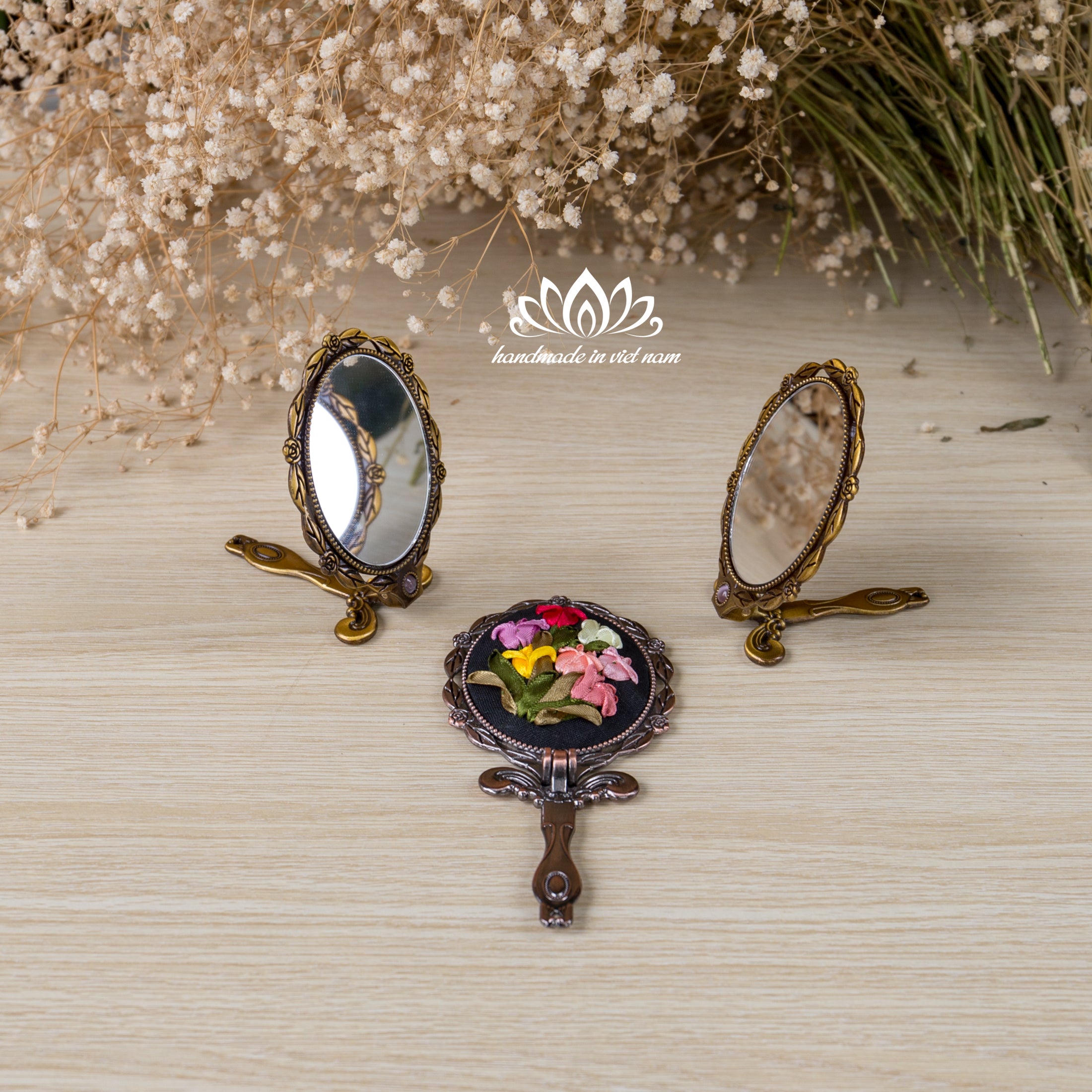 Hand Embroidered Compact Mirror | Ribbon Embroidery Floral Hand Mirror