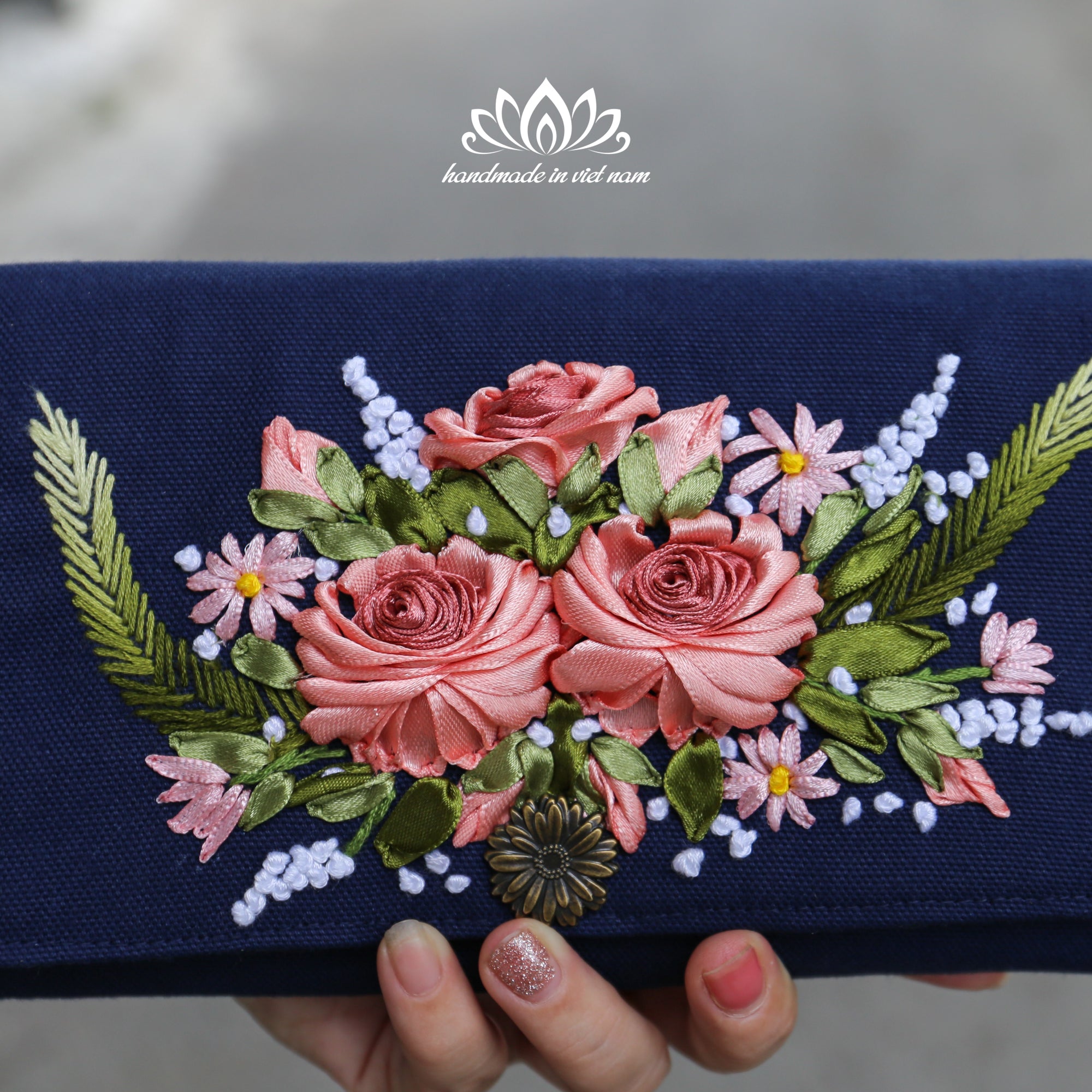 Ribbon Embroidered Floral Wallet | Organizer Wallet with Zipper Pocket