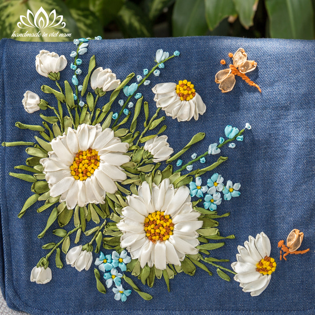 Hand Embroidered Daisy Messenger Bag | Carry a Little Happiness Every Day