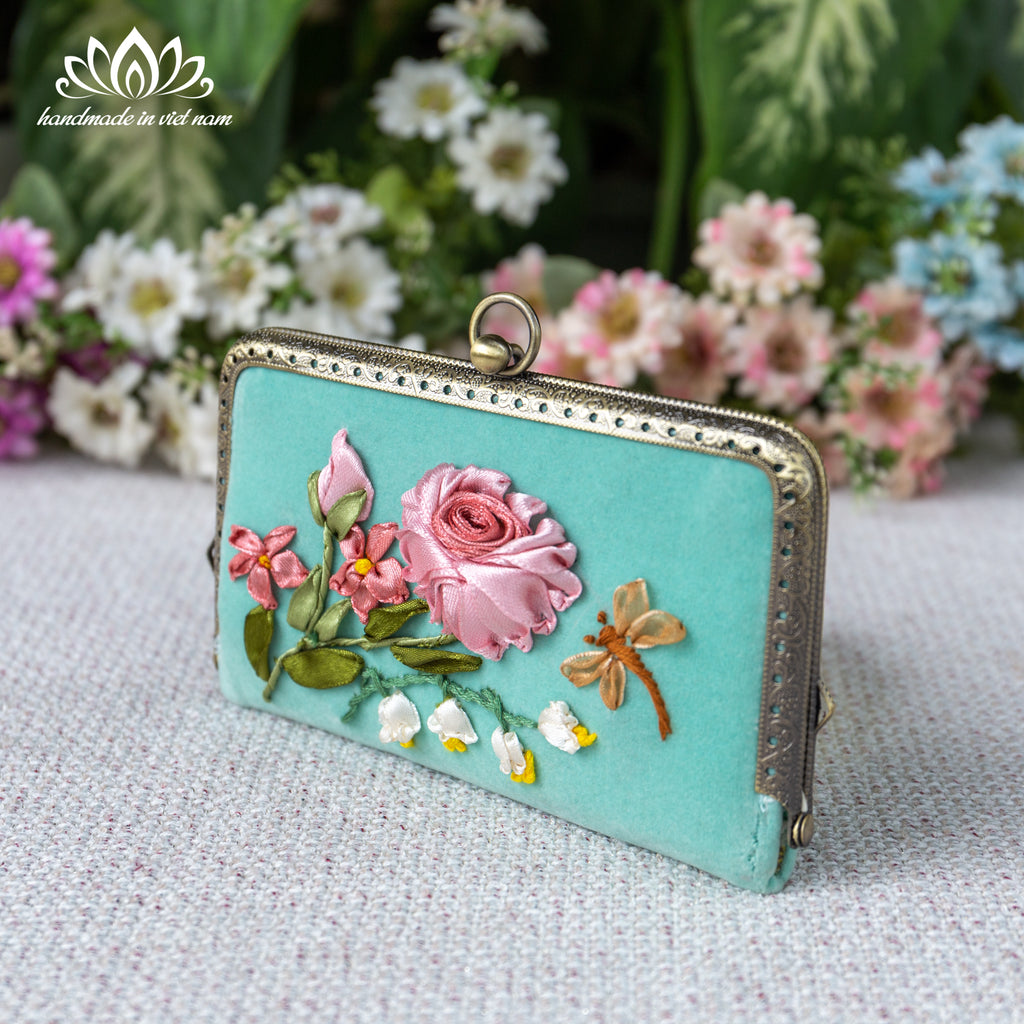 Ribbon Embroidered Compact Wallet | Floral Vintage Clasp Wallet